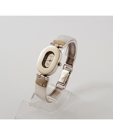 Srebrny zegarek marki OMAX